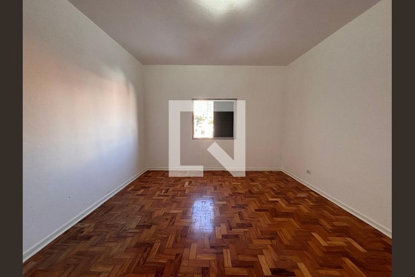 Casa em Mirandópolis - Widok 6