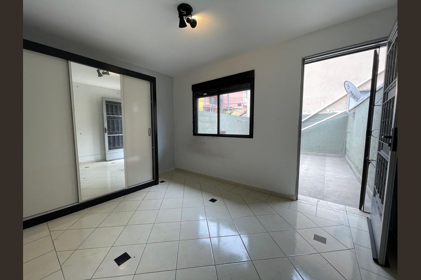 Casa em Vila Lageado – pohled 5