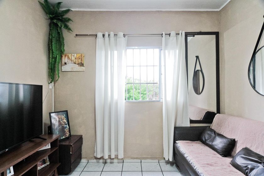 Casa em Vila Carbone - Widok 2