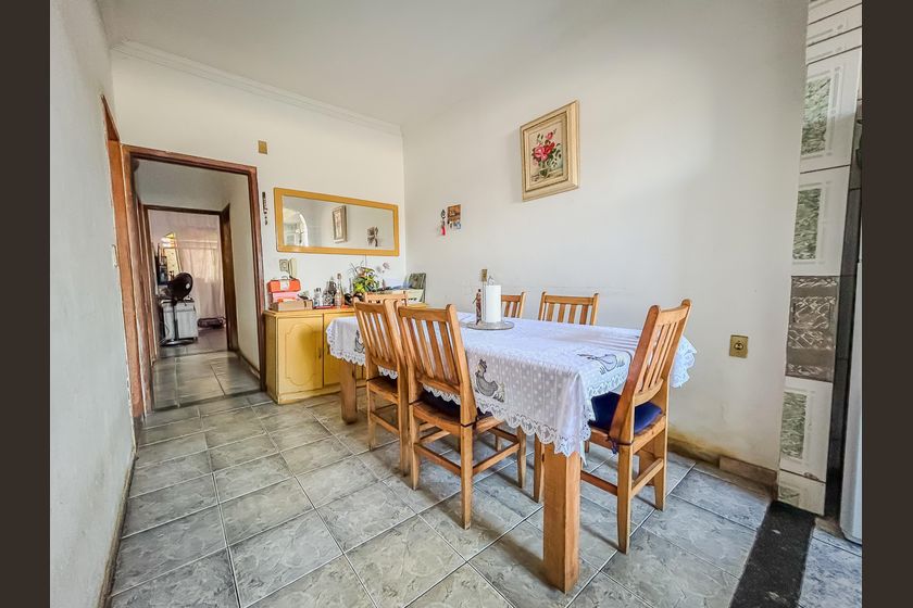 Casa com 3 quartos à venda em São Benedito, Belo Horizonte por R$ 270.000,00