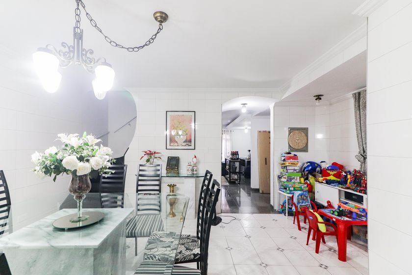 Casa em Rio Pequeno - Mehr