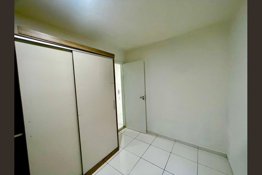 Apartamento em Água Chata - Więcej