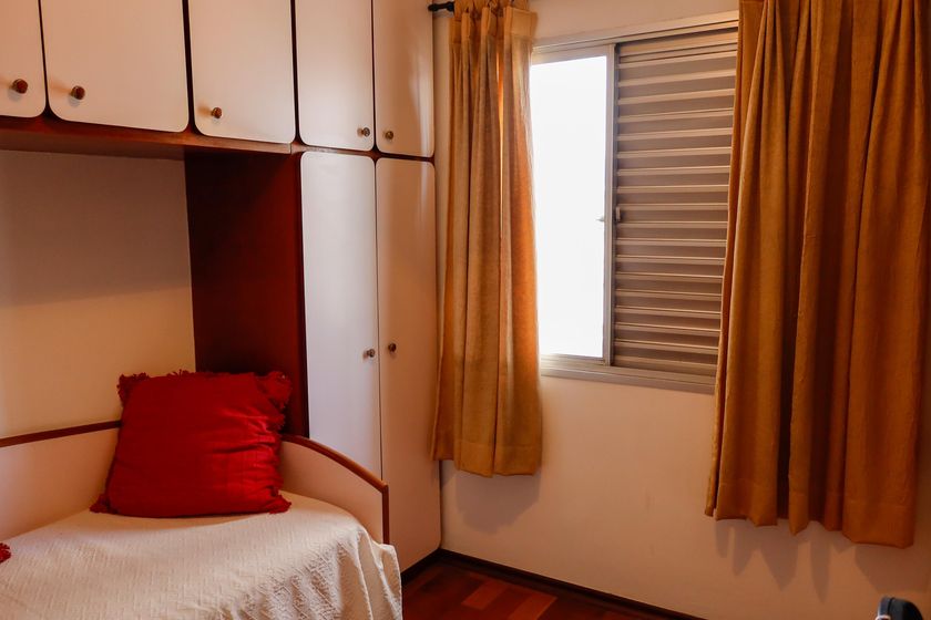 Apartamento em Quitaúna – další