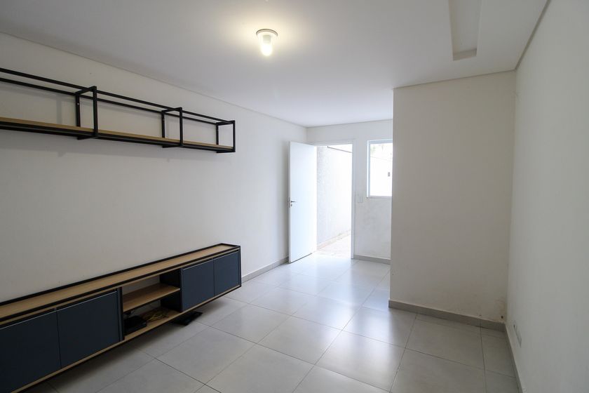 Casa em Vila Polopoli – pohled 3