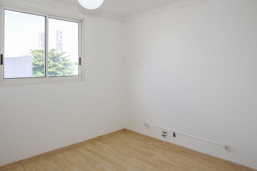 Apartamento em Água Branca - Więcej