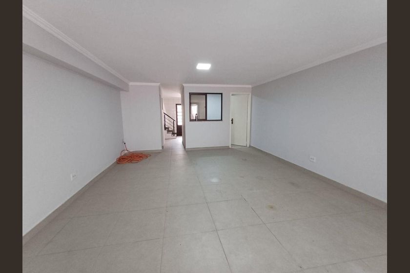 Casa em Jardim Piqueroby - Widok 5