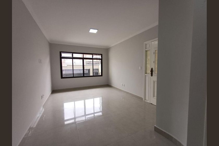 Casa em Jardim Piqueroby - Widok 3