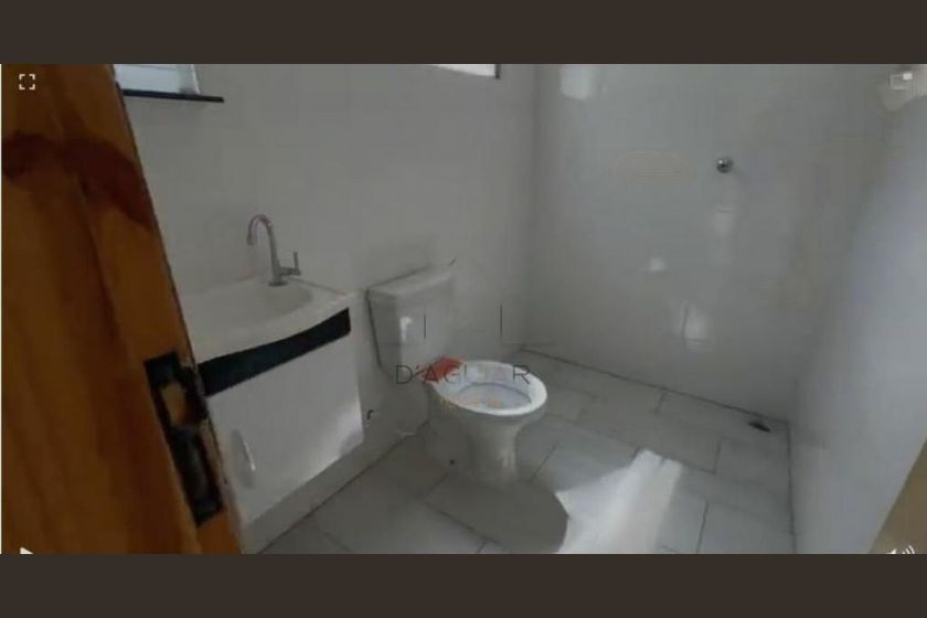 Apartamento em Vila Ayrosa - Mehr