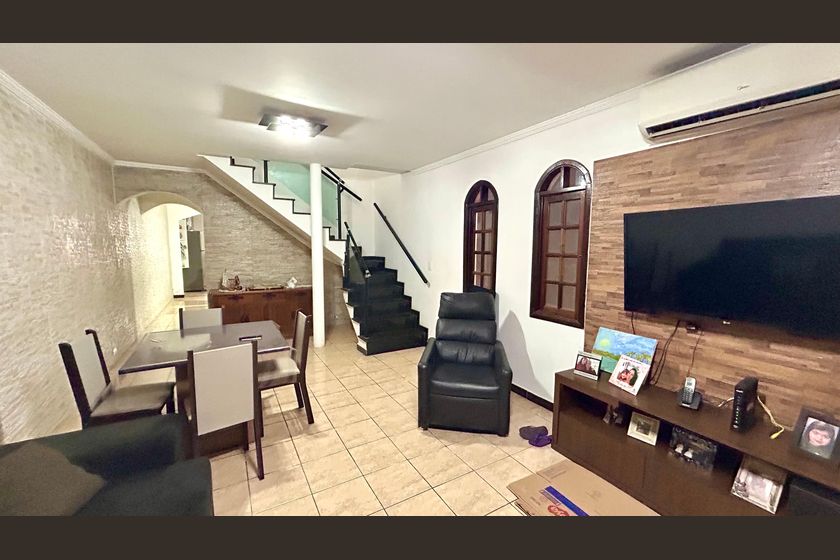 Casa em Jardim Valeria - Widok 2