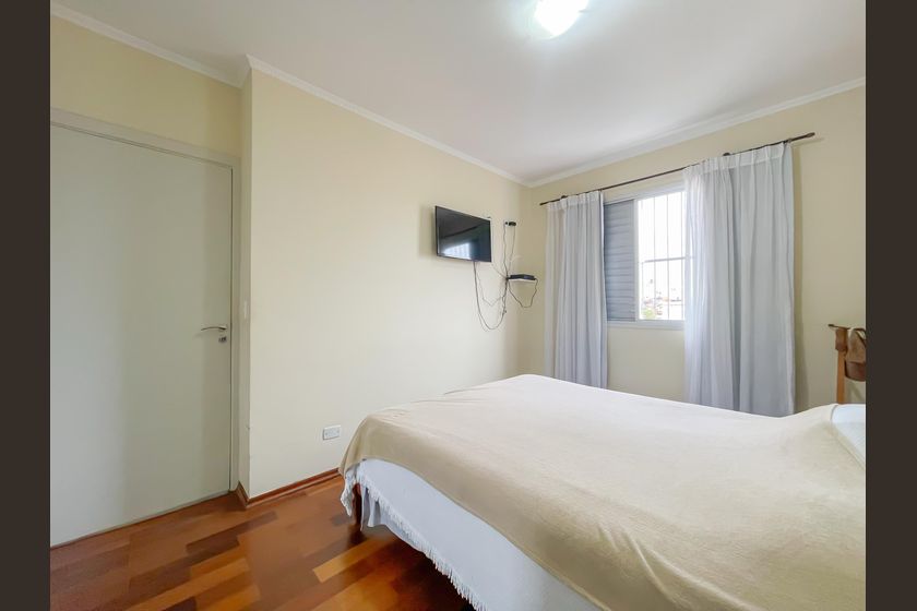 Apartamento em Vila Yara - Więcej
