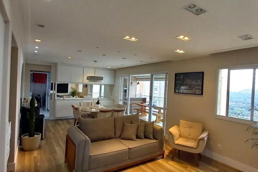 Apartamento em Jardim Arpoador - Więcej