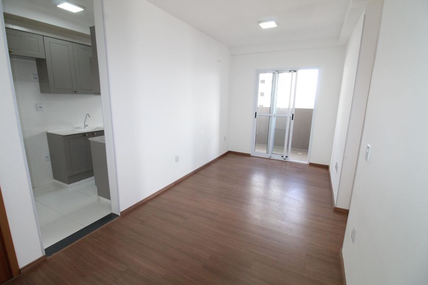 3-Bedroom Apartment for Rent in Colinas do Paratehy, São José dos Campos for R$ 2,950.00