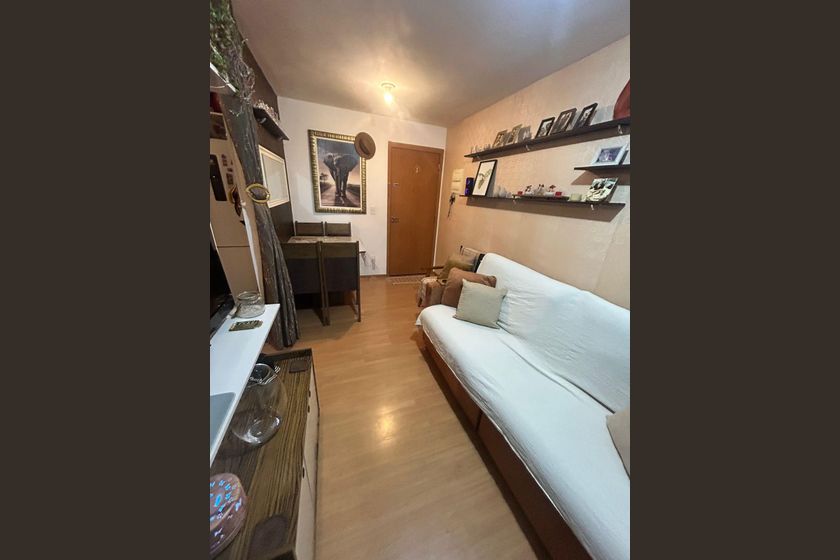 2-Bedroom Apartment for Sale in Inhoaíba, Rio de Janeiro for R$ 200,000.00