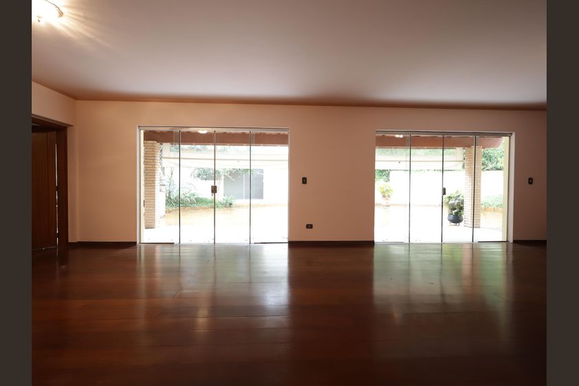 Casa em Jardim Guedala - Widok 3