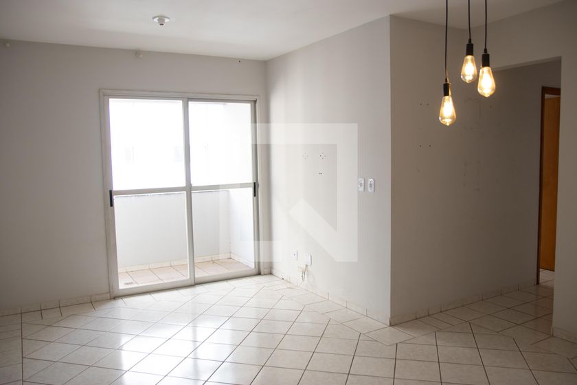3-Bedroom Apartment for Rent in Altos da Gloria, Goiânia for R$ 2,500.00