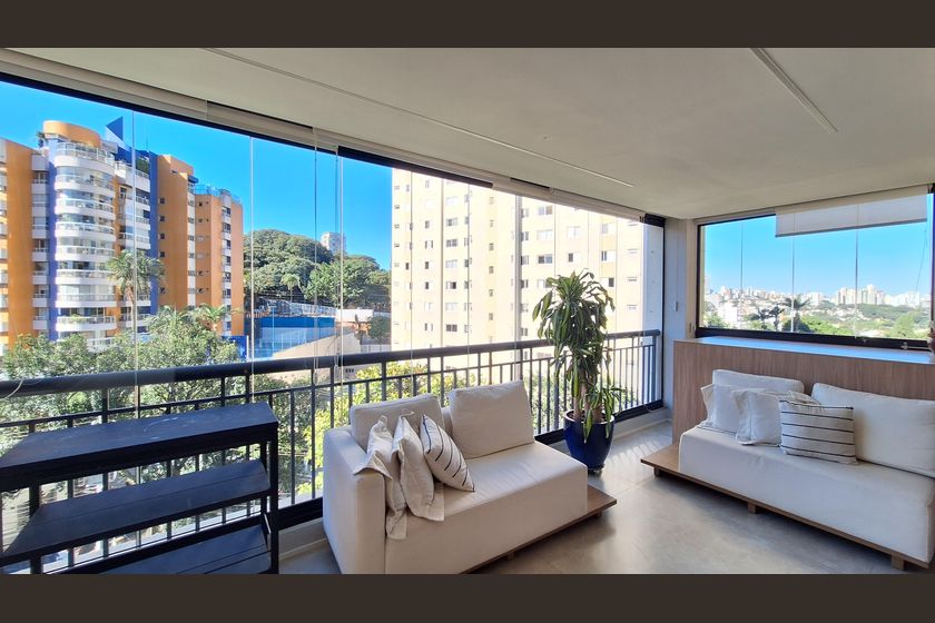Apartamento em Alto de Pinheiros - Mehr