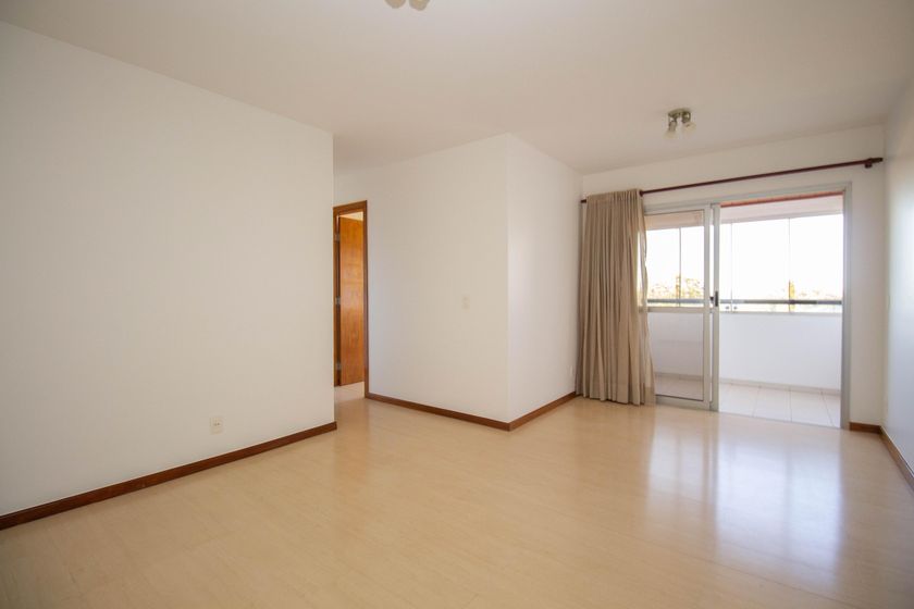 3-Bedroom Apartment for Rent in Superquadra Sudoeste 101, Brasília for R$ 6,000.00