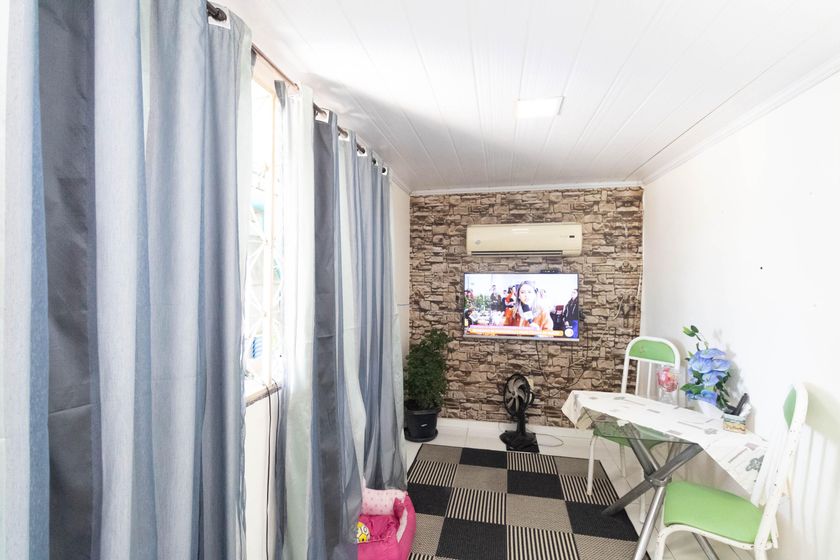 Casa com 2 quartos à venda em Campo Grande, Rio de Janeiro por R$ 613.000,00