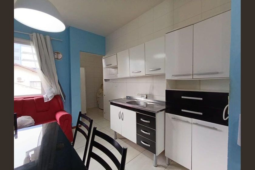 2-Bedroom Apartment for Rent in Carianos, Florianópolis for R$ 3,300.00