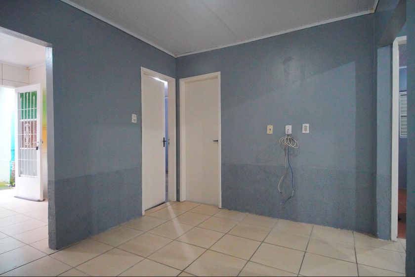 Casa com 3 quartos para alugar em Boa Saúde, Novo Hamburgo por R$ 1.100,00