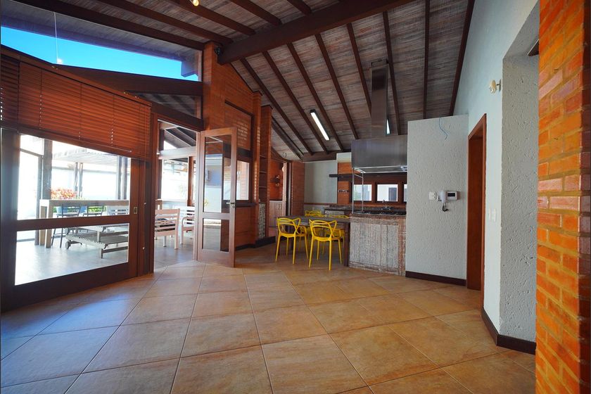 3-Bedroom House for Rent in Pedra Branca, Palhoça for R$ 13,215.00
