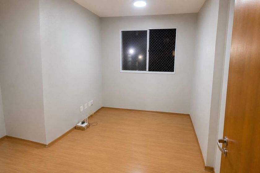 Apartamento com 2 quartos para alugar em Chácara São Pedro, Aparecida de Goiânia por R$ 1.260,00