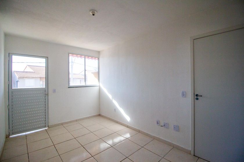Apartamento com 2 quartos para alugar em Residencial Cristal, Votorantim por R$ 1.330,00