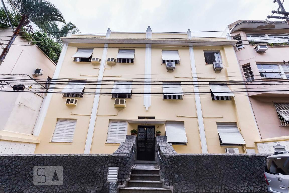 Alugue ou compre no Condomínio Edificio Tinoco Urca, Rio de Janeiro