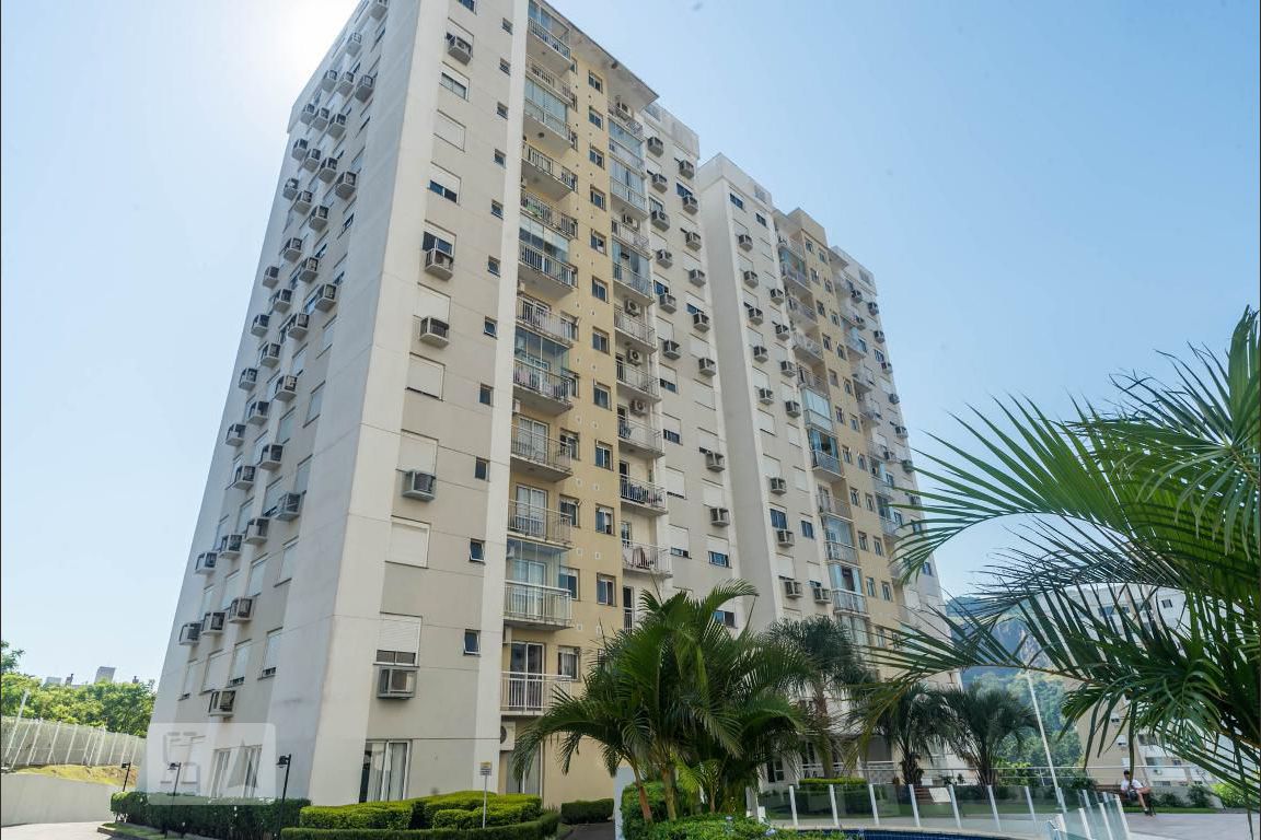 Alugue ou compre no Condomínio Vivare Alto Petrópolis, Porto Alegre