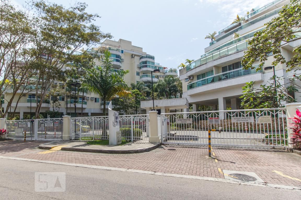 Alugue ou compre no Condomínio Condomínio Paradiso Residence e Service