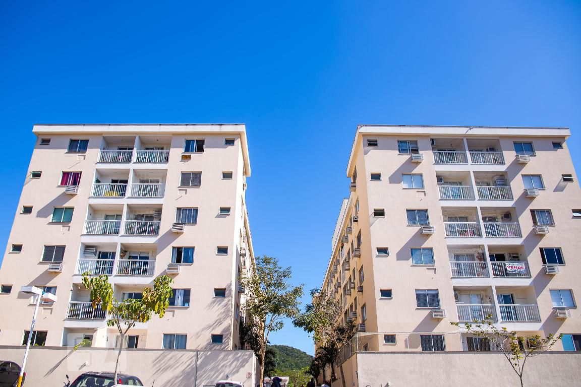 condomínio em Estrada Pachêco de Carvalho Largo da Batalha, Niterói Rj, Brasil, 399, Maceió