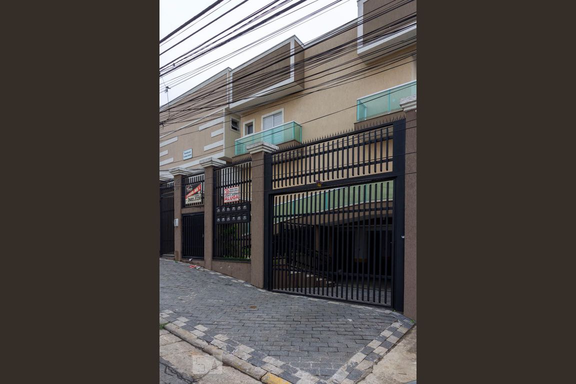 Alugue ou compre no Condomínio Alice Town Vila Re, São Paulo QuintoAndar