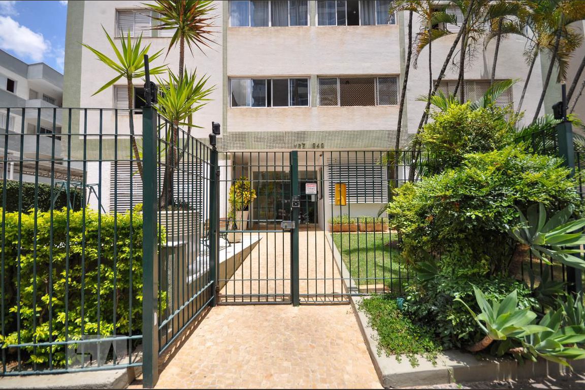 Alugue ou compre no Condomínio Edifício Ypê Cambuí, Campinas