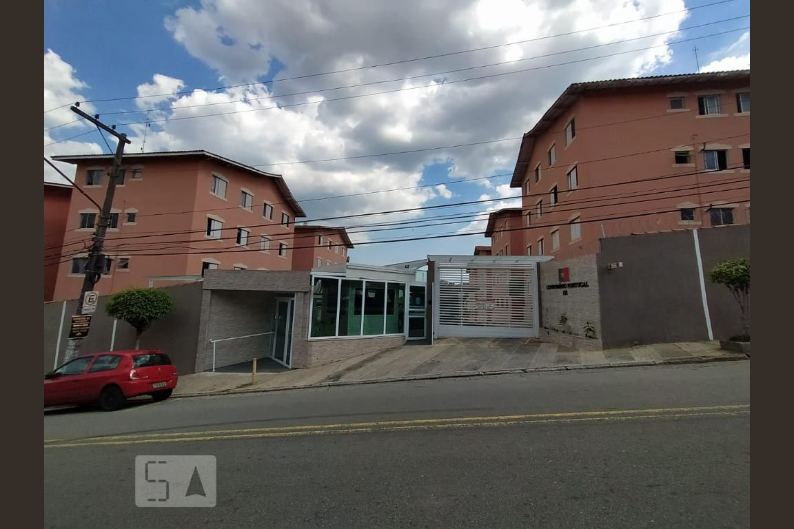 Alugue ou compre no Condomínio Portugal Assunção, São Bernardo do Campo QuintoAndar