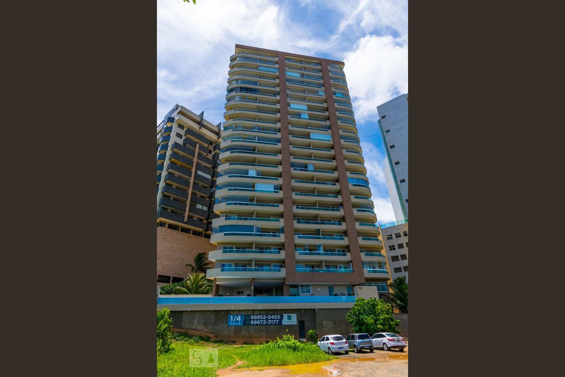 condomínio em Rua Bicuíba, 16, Patamares Salvador Alugue ou Compre