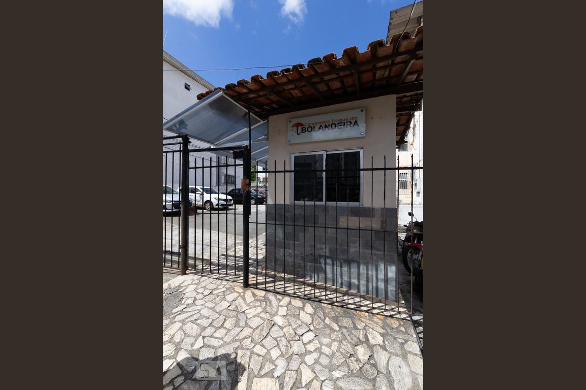 Alugue ou compre no Condomínio Parque Bolandeira Imbuí, Salvador