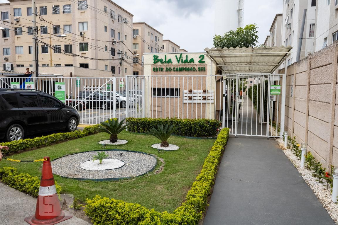 Alugue ou compre no condomínio em Estrada do Campinho, 955 Campo